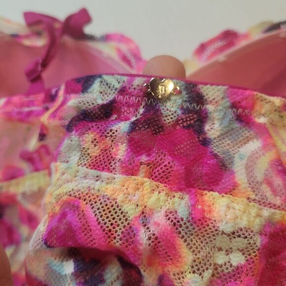 Victoria Secret Lace Bralette Bra - Multicolor Size Large - Picture 2 of 4